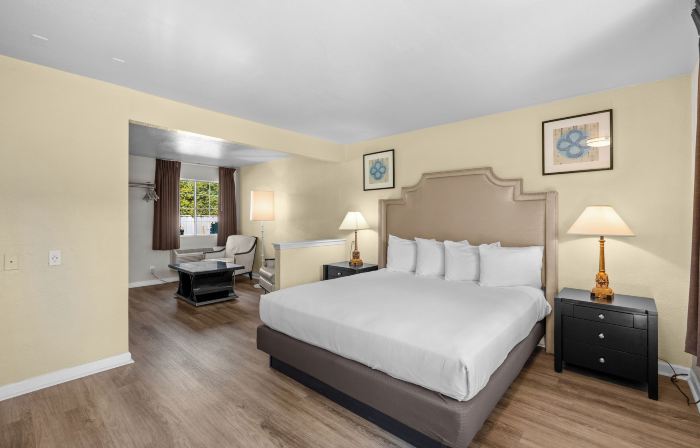 Rose Garden Inn
