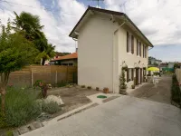 Charming Stay in Heart of Dax Hotels in Dax
