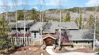 Keystone Alpine Haven by Avantstay Mountain Retreat Hot Tub Near Keystone Resort + Trails - Country Houses