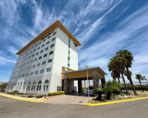 Hampton Inn by Hilton Silao-Aeropuerto Bajio Hotels in Silao