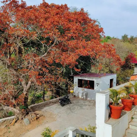 Hotel Sharna The Laxman Niwas