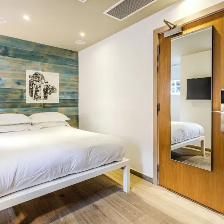 Stay Central Hotel Отели рядом с достопримечательностью «Грэйфрайарс Бобби»