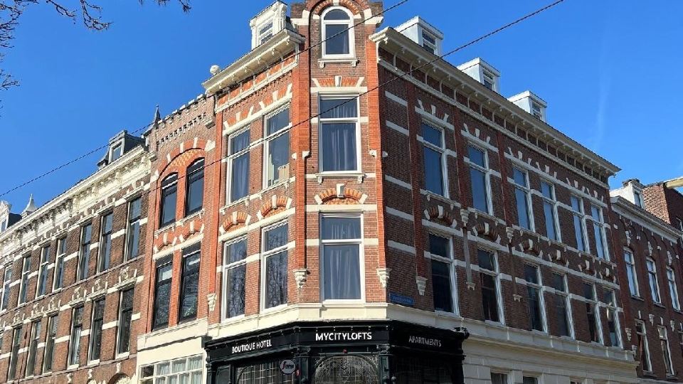 Rotterdam Inn