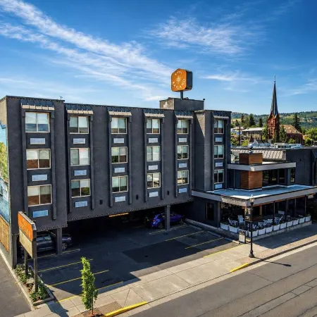 Rayland Hotel