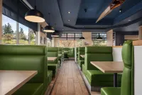 Holiday Inn VICTORIA – ELK LAKE by IHG - 조식 운영