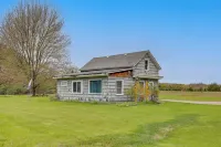 Rural Bear Lake Home: 6 Mi to Lake Michigan! - 3-Star