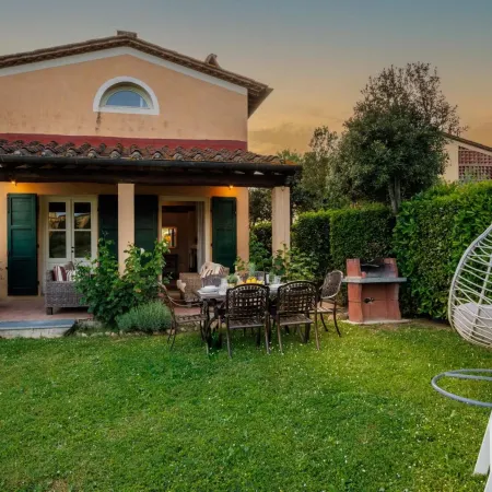 Cicale Farmhouse 3 Bedrooms Farmhouse with Pool