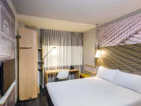 Ibis Fortaleza Centro de Eventos - พร้อมWifi