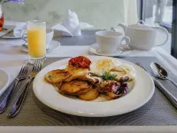 Mantis Kivu Marina Bay Hotel - breakfast