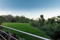 Valle Escondido Nature Reserve Hotel & Farm - Bergblick