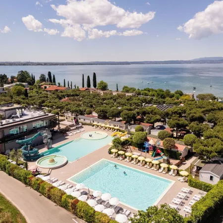 Club del Sole le Palme Lazise Family Collection