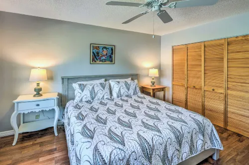 Sunny St Augustine Condo w/ Community Pool! - 3 tähden