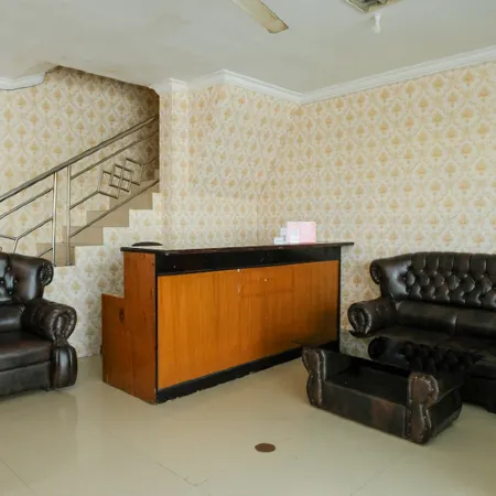RedDoorz near RSUD Kardinah Tegal