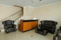 RedDoorz near RSUD Kardinah Tegal - Guest houses