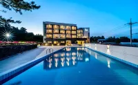 JNB Family Hotel - Condos