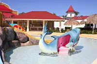 Bahia Principe Explore El Portillo - All Inclusive - Beach