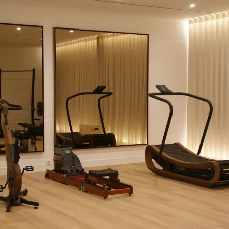 Castelo Suites Hotel