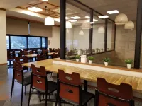 今治皇冠山酒店 - 2星級