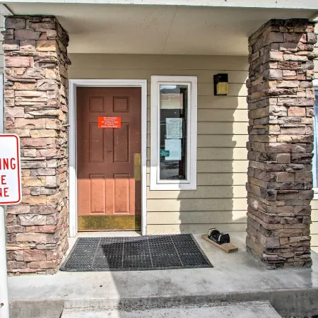 Cozy Montana Condo w/ Walk to Big Sky Resort!
