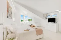 Villa Chimera White 16 with Pool & Gym - Gym