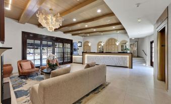Best Western Plus Sunset Plaza Hotel