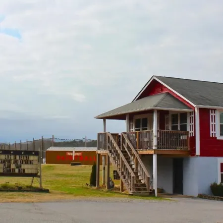 Cedar Creek RV & Outdoor Center