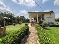 Sign of Silence Hostel - 2-Star