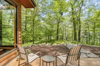 Waterfront Cabin on Trout Lake w/ Private Dock! - Pet friendly