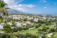 BVQ - Stunning Sea & Golf View Terrace - 4성급