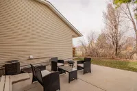 Family Friendly Modern Home- Adventures Start Here! - Wifi