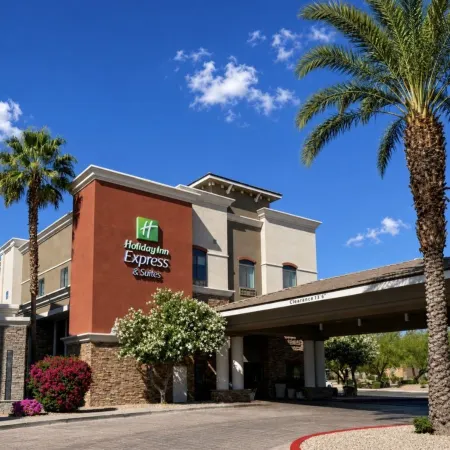 Holiday Inn Express & Suites PHOENIX - GLENDALE SPORTS DIST by IHG