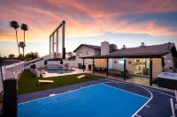 Heated Pool Hot Tub Game Room Sport Court - Jacuzzi