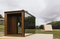 The Lodge at West River - Mountain view