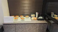 From H J Hotel Osan - 2 звезды