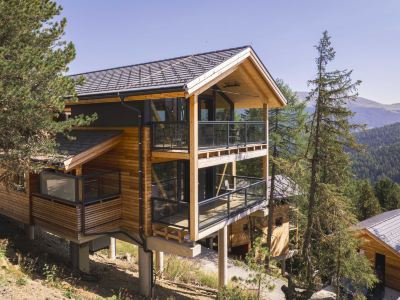 02_Nth005_Sup Chalet Mit Sauna Und Hot Tub 2 Etage