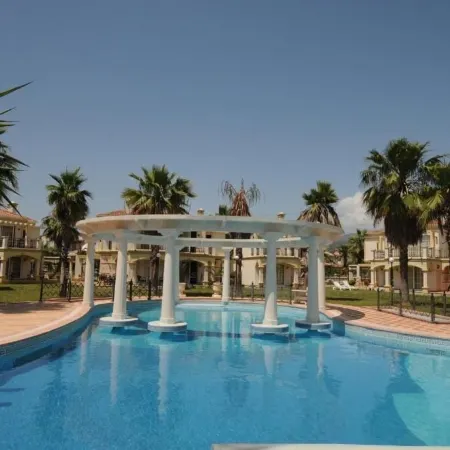 Villa B & D