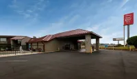 多坦紅屋頂酒店 - 浴缸