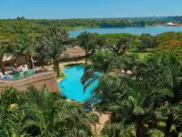 Pullman Lubumbashi Grand Karavia - Pool