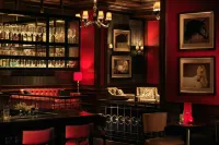 The Ritz-Carlton Abu Dhabi, Grand Canal - 5 stelle