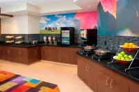 Fairfield Inn & Suites Dayton South - parking
