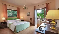 Hotel Villa Sirina - parking