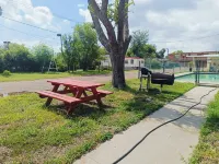 Pen Ann by Capital O Pharr/McAllen TX - 2-Star
