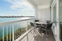 Fairfield Inn & Suites Marathon Florida Keys - Ocean View
