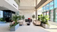 Skyline Haven 1BR Balcony in UP-site - 3 Yıldız