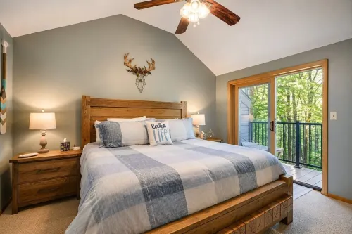 New Listing: On the Rocks in the Hideout - Chalets