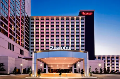 Sheraton Greensboro at Four Seasons - Barer