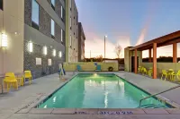 Home2 Suites by Hilton McKinney - Pools