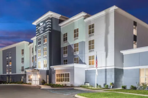 Homewood Suites by Hilton Philadelphia Plymouth Meeting - Parking