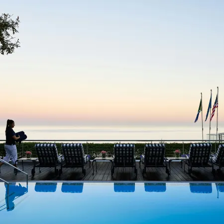 Twelve Apostles Hotel & Spa