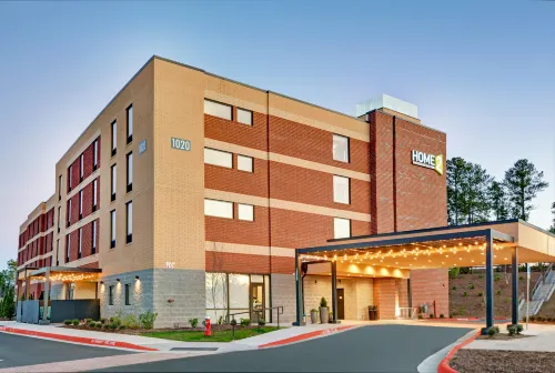 Home2 Suites by Hilton Raleigh Durham Airport RTP - Parkering